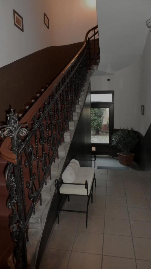 Caesar Panzio Hotel Pápa Екстериор снимка